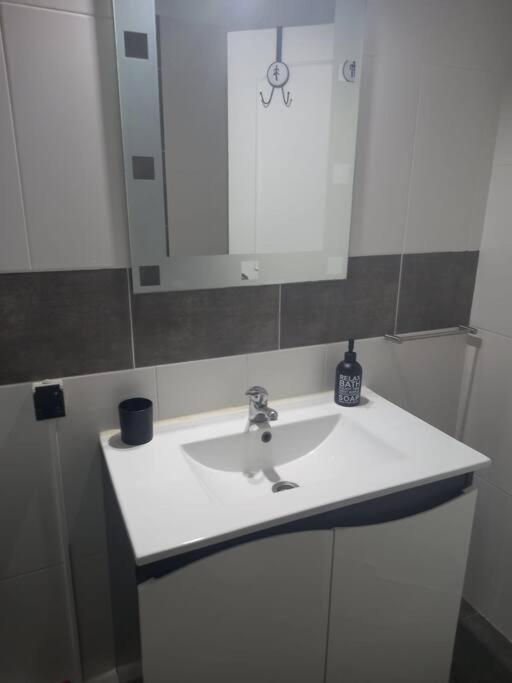 Apartamento Em Quarteira Esterno foto