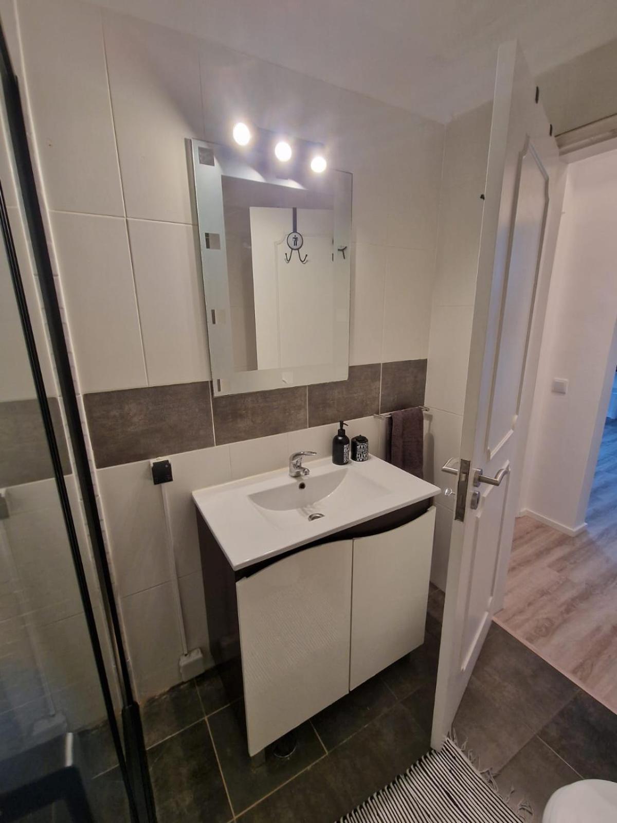Apartamento Em Quarteira Esterno foto