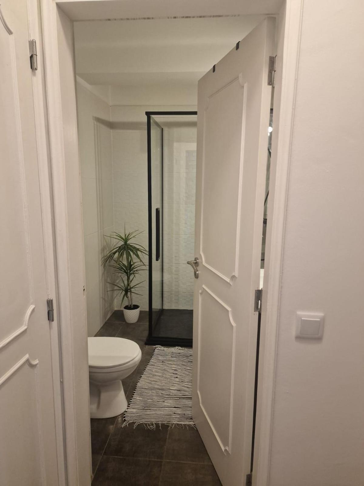 Apartamento Em Quarteira Esterno foto